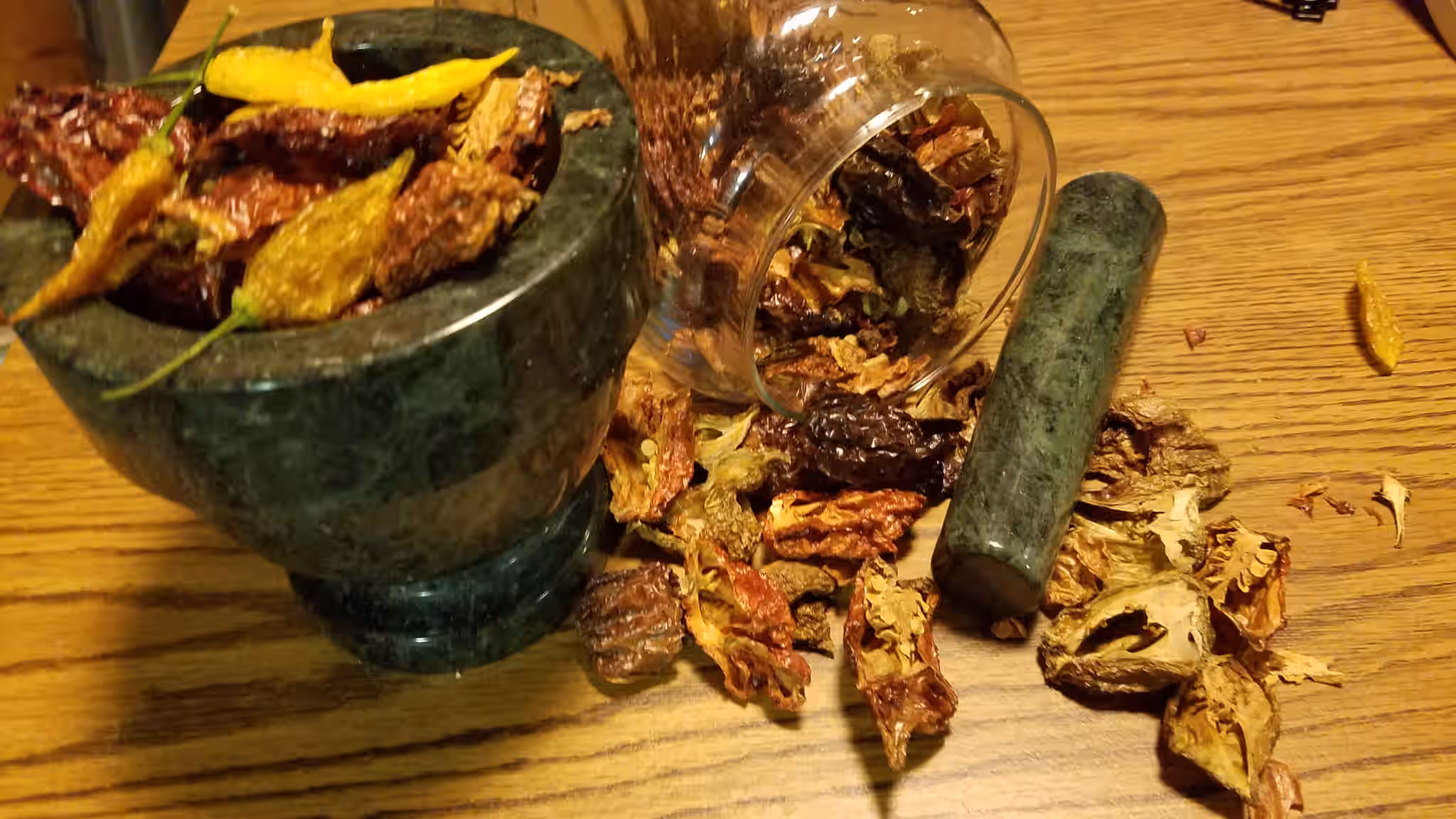 Dehydrated Super Hot Peppers