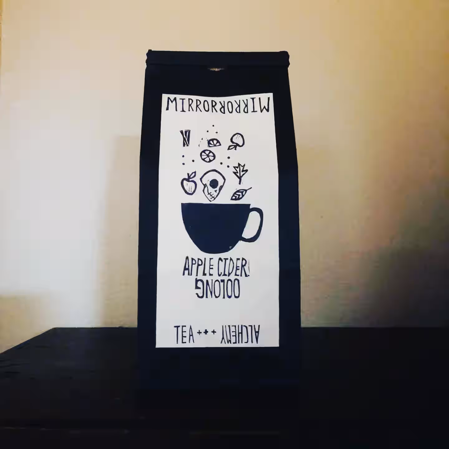 apple cider oolong- limited edition with freshly dehydrated local apples