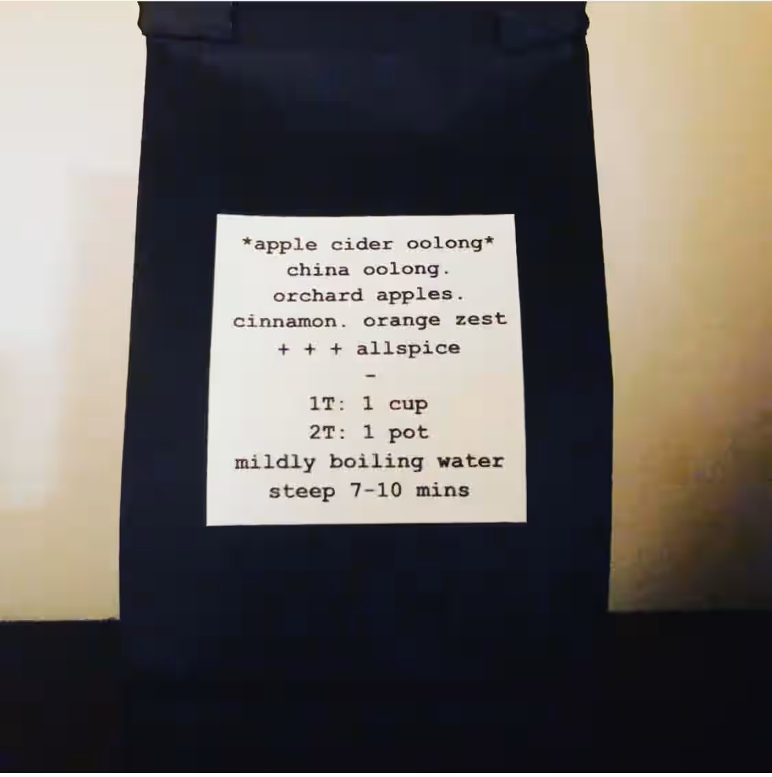 apple cider oolong- limited edition with freshly dehydrated local apples