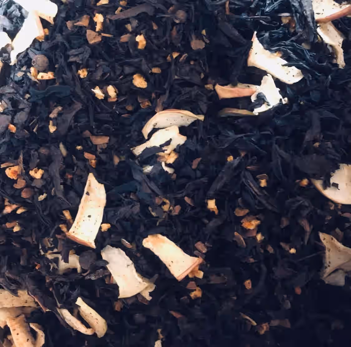 apple cider oolong- limited edition with freshly dehydrated local apples 3 apple cider oolong- limited edition with freshly dehydrated local apples